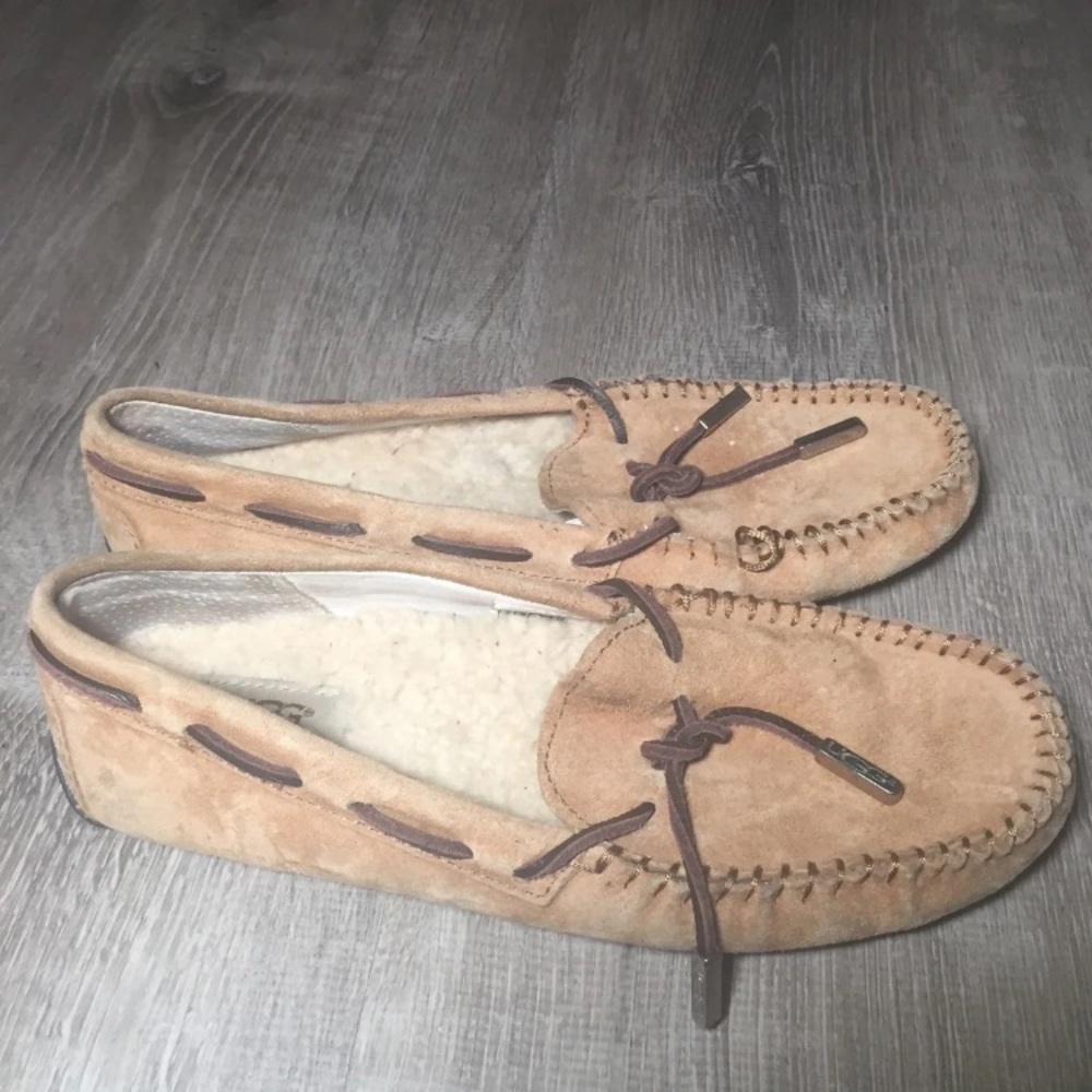 Ugg Moccasins Slippers size 6 Brown - Picture 4 of 8